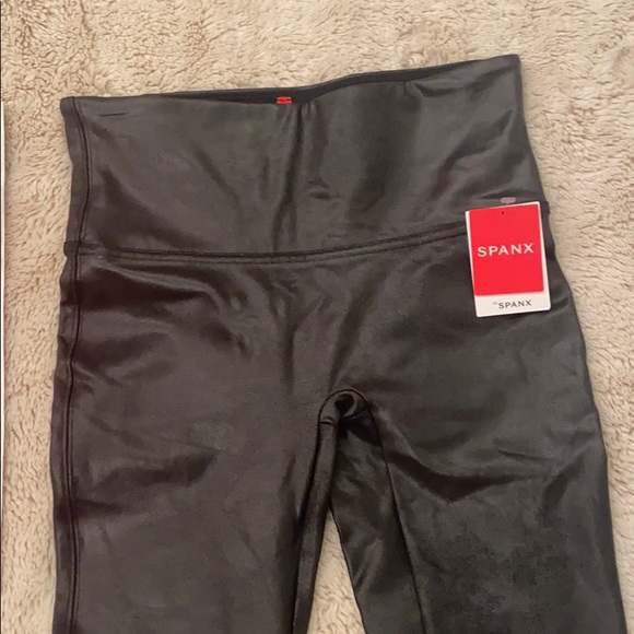 Spanx faux leather leggings - Picture 2 of 3